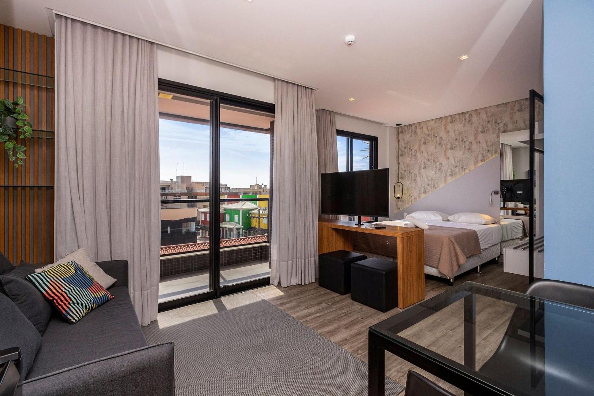 Aion Suites 205 - Lindo Apartamento Com Vista Para O Mar, A 60M Da Praia De Bombinhas, Com Piscina E Academia No Rooftop. 外观 照片