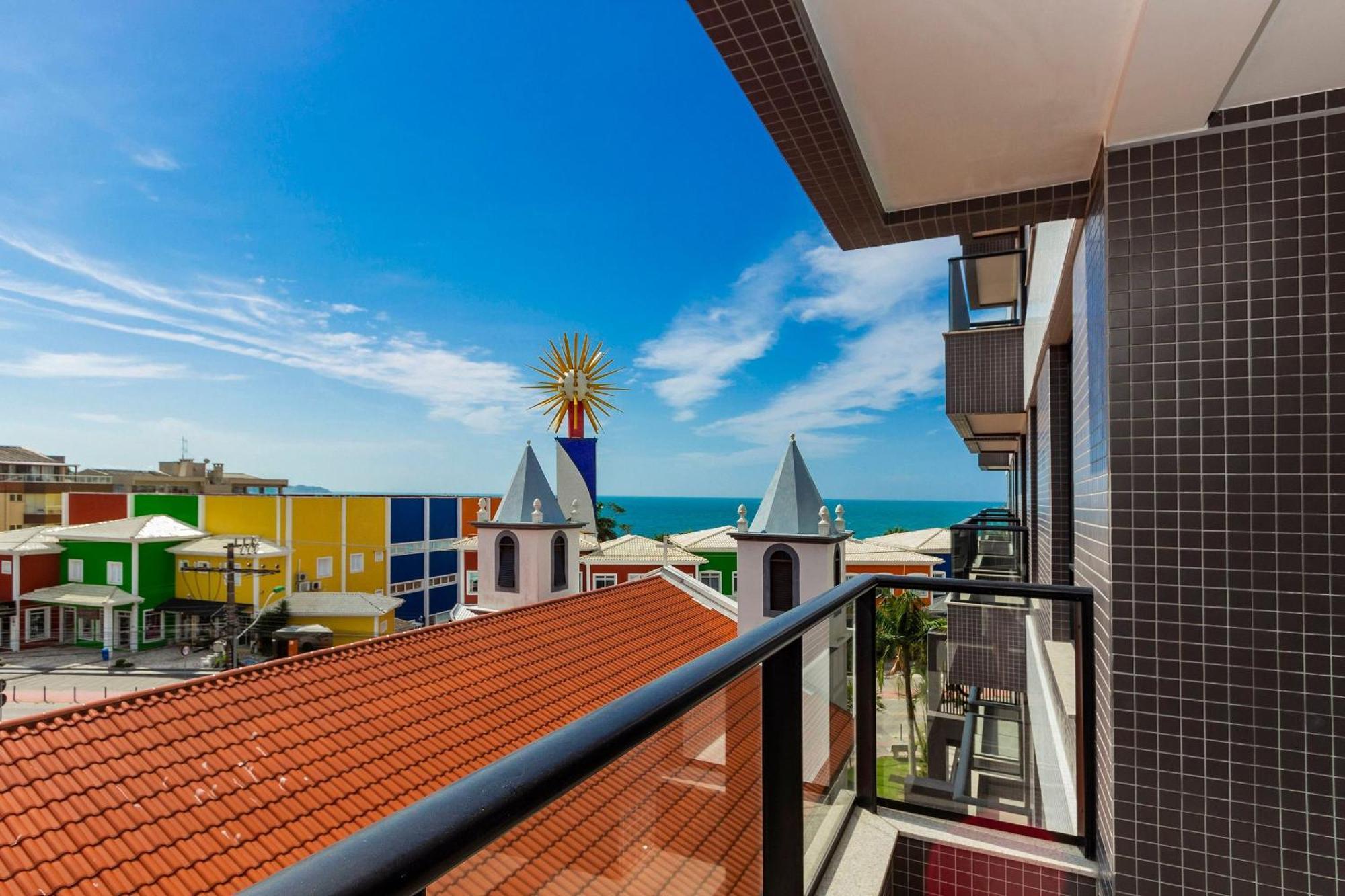 Aion Suites 205 - Lindo Apartamento Com Vista Para O Mar, A 60M Da Praia De Bombinhas, Com Piscina E Academia No Rooftop. 外观 照片